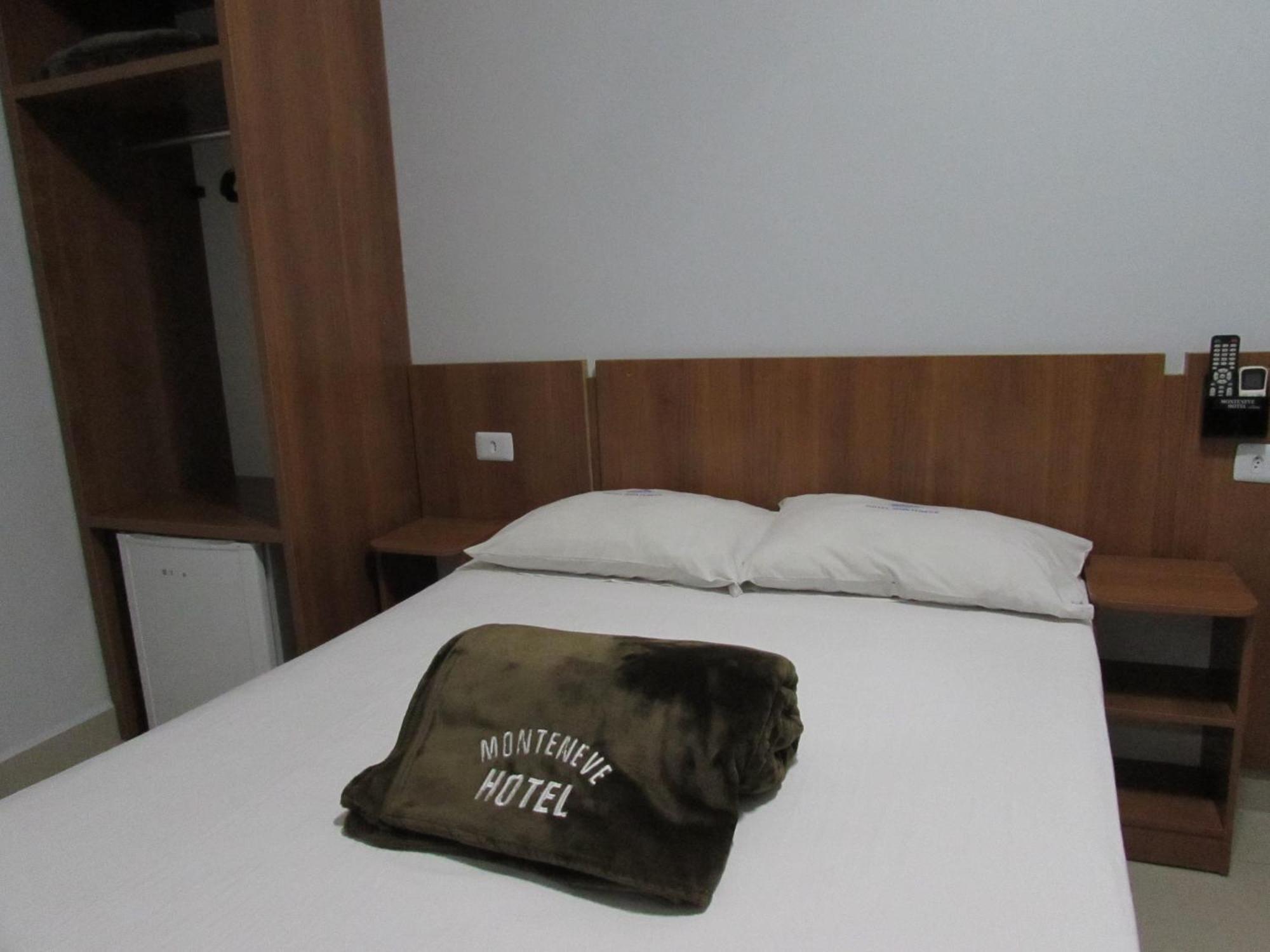 Hotel Monteneve Hotel 2*